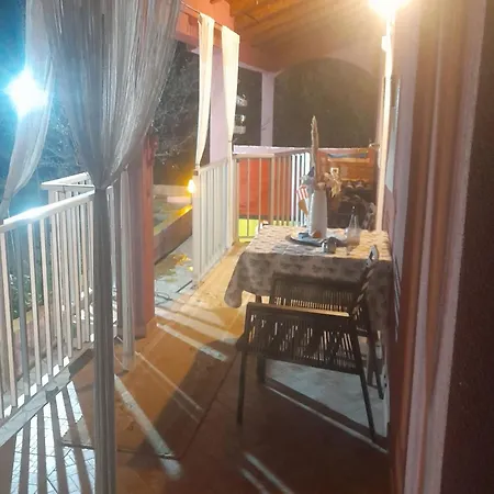 Village Paradise بيت للعطل